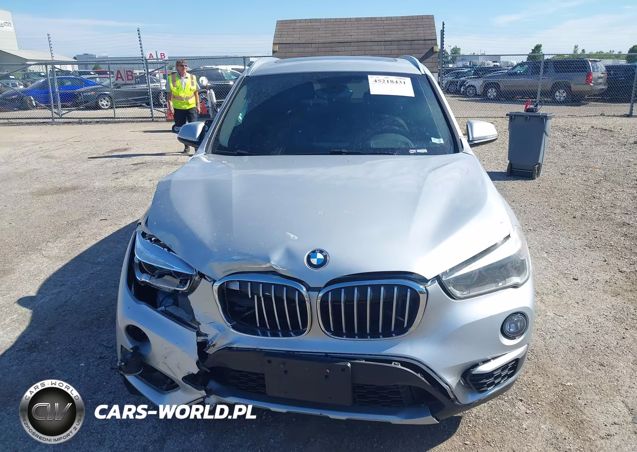 2018 BMW X1 Sdrive28I VIN:WBXHU7C33J3F04540 - 12
