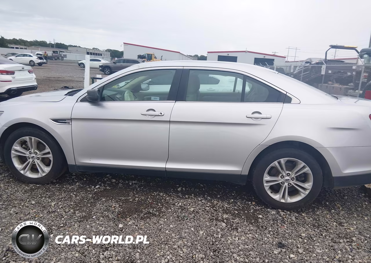 2017 Ford Taurus Se VIN:1FAHP2D83HG136920 - 15
