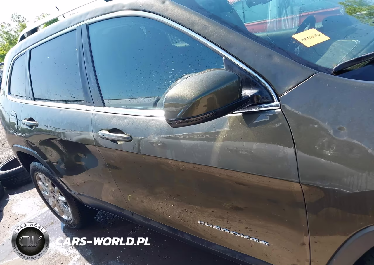 2015 Jeep Cherokee Limited VIN:1C4PJMDB6FW606276 - 13