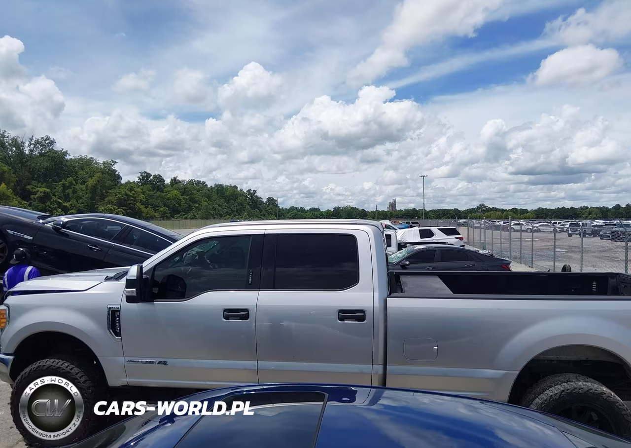 2017 Ford F-250 Xlt VIN:1FT7W2BT5HED26505 - 14