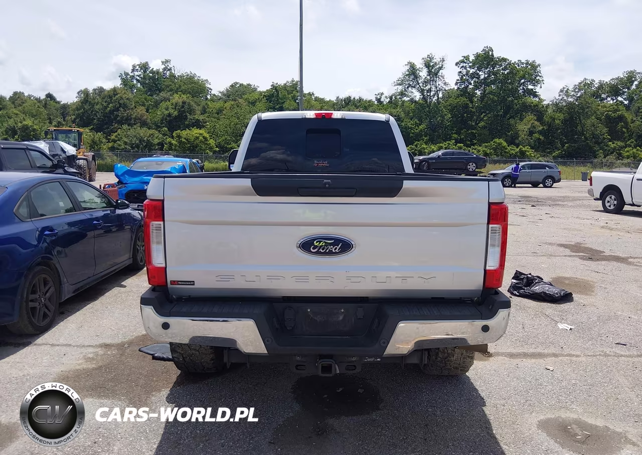 2017 Ford F-250 Xlt VIN:1FT7W2BT5HED26505 - 15