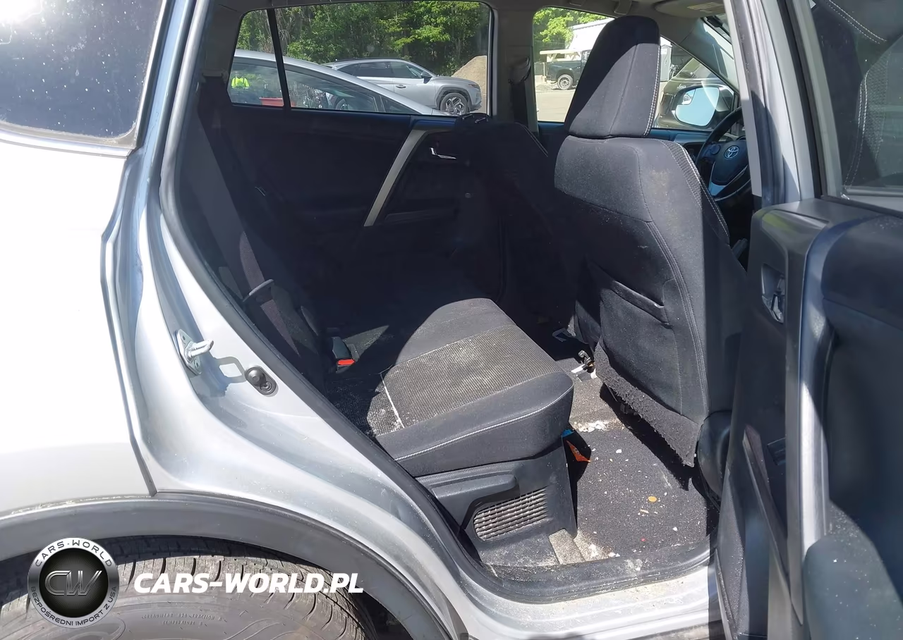 2016 Toyota Rav4 Hybrid Xle VIN:JTMRJREVXGD031983 - 8