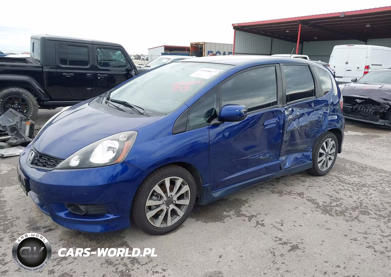 2012 Honda Fit Sport VIN:JHMGE8H56CC027221 - 2