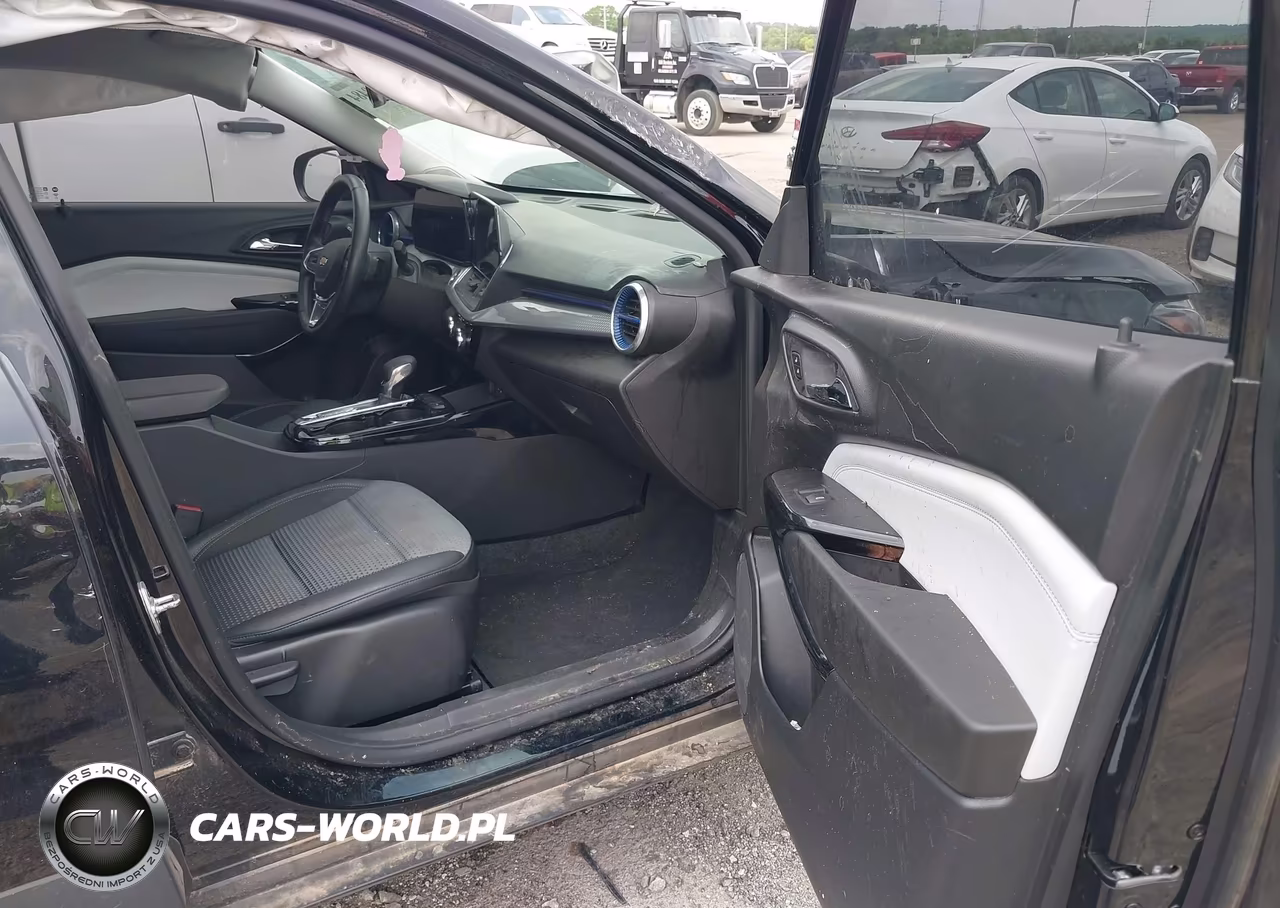 2024 Chevrolet Trax Fwd Lt VIN:KL77LHE2XRC208555 - 5