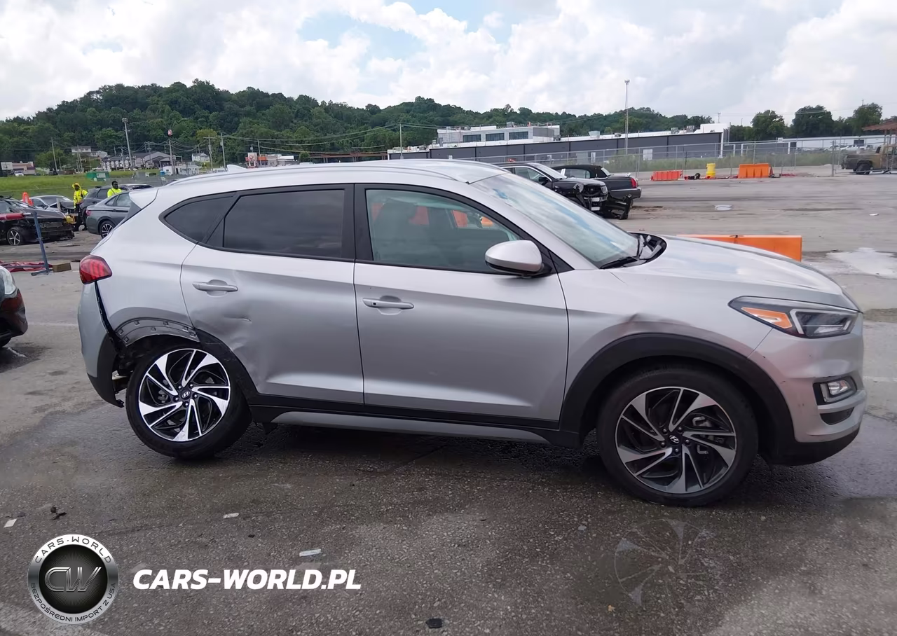 2020 Hyundai Tucson Sport VIN:KM8J33AL8LU209808 - 13