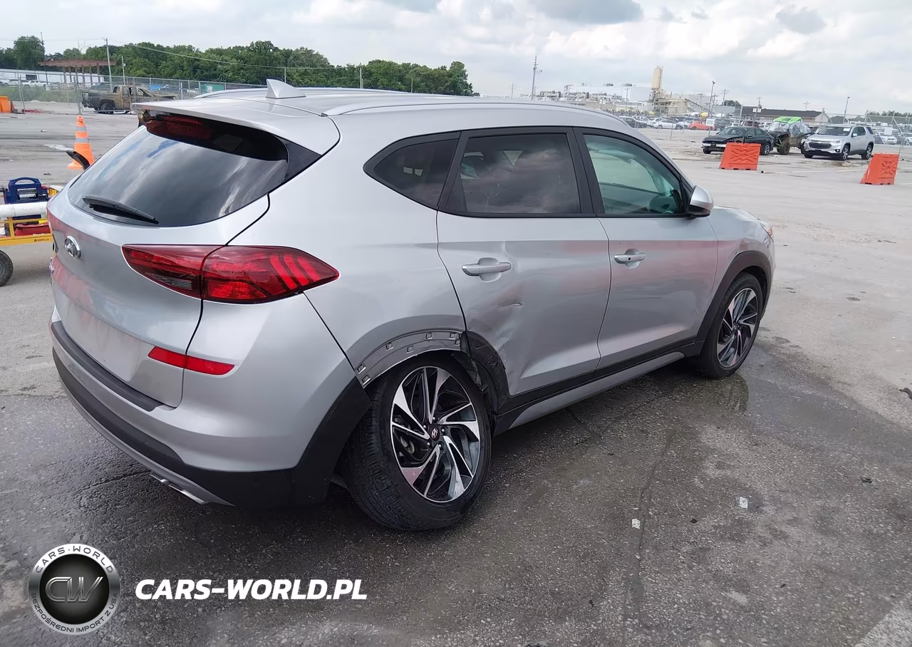 2020 Hyundai Tucson Sport VIN:KM8J33AL8LU209808 - 4