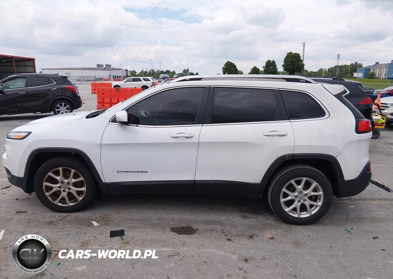 2016 Jeep Cherokee Latitude VIN:1C4PJLCB7GW178005 - 14