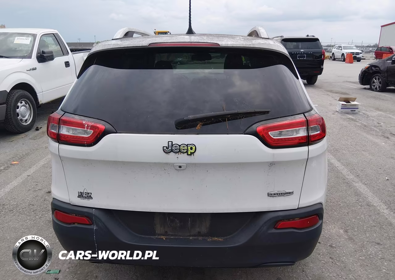 2016 Jeep Cherokee Latitude VIN:1C4PJLCB7GW178005 - 16