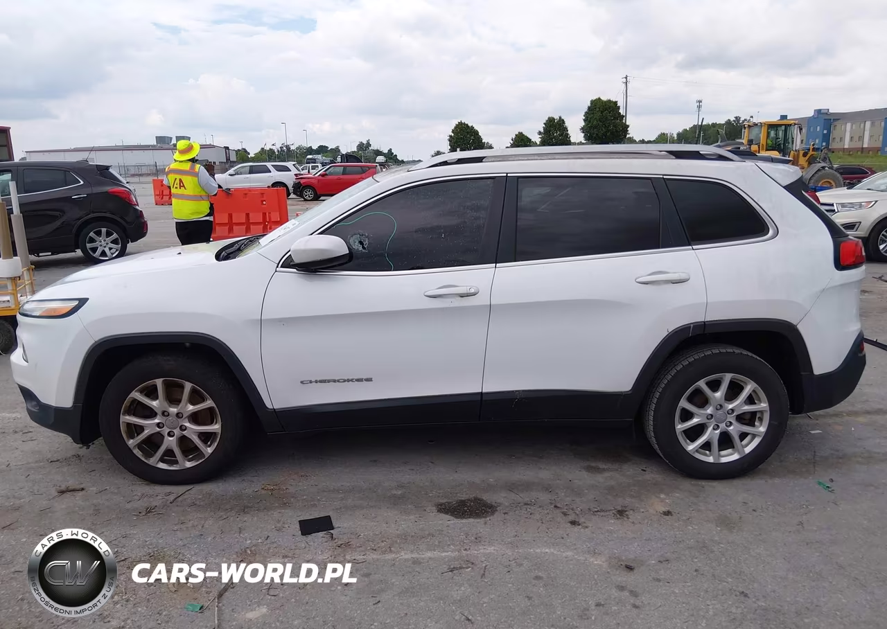 2016 Jeep Cherokee Latitude VIN:1C4PJLCB7GW178005 - 17