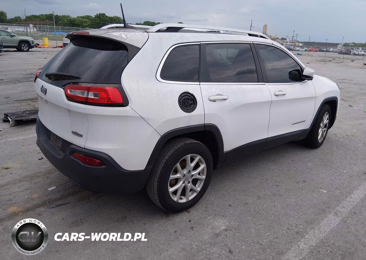 2016 Jeep Cherokee Latitude VIN:1C4PJLCB7GW178005 - 4