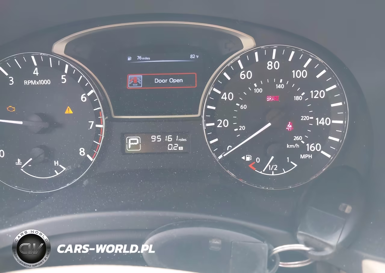 2014 Nissan Pathfinder VIN:5N1AR2MN2EC629319 - 7