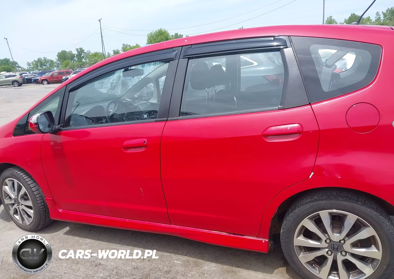 2012 Honda Fit Sport VIN:JHMGE8G52CC022597 - 14