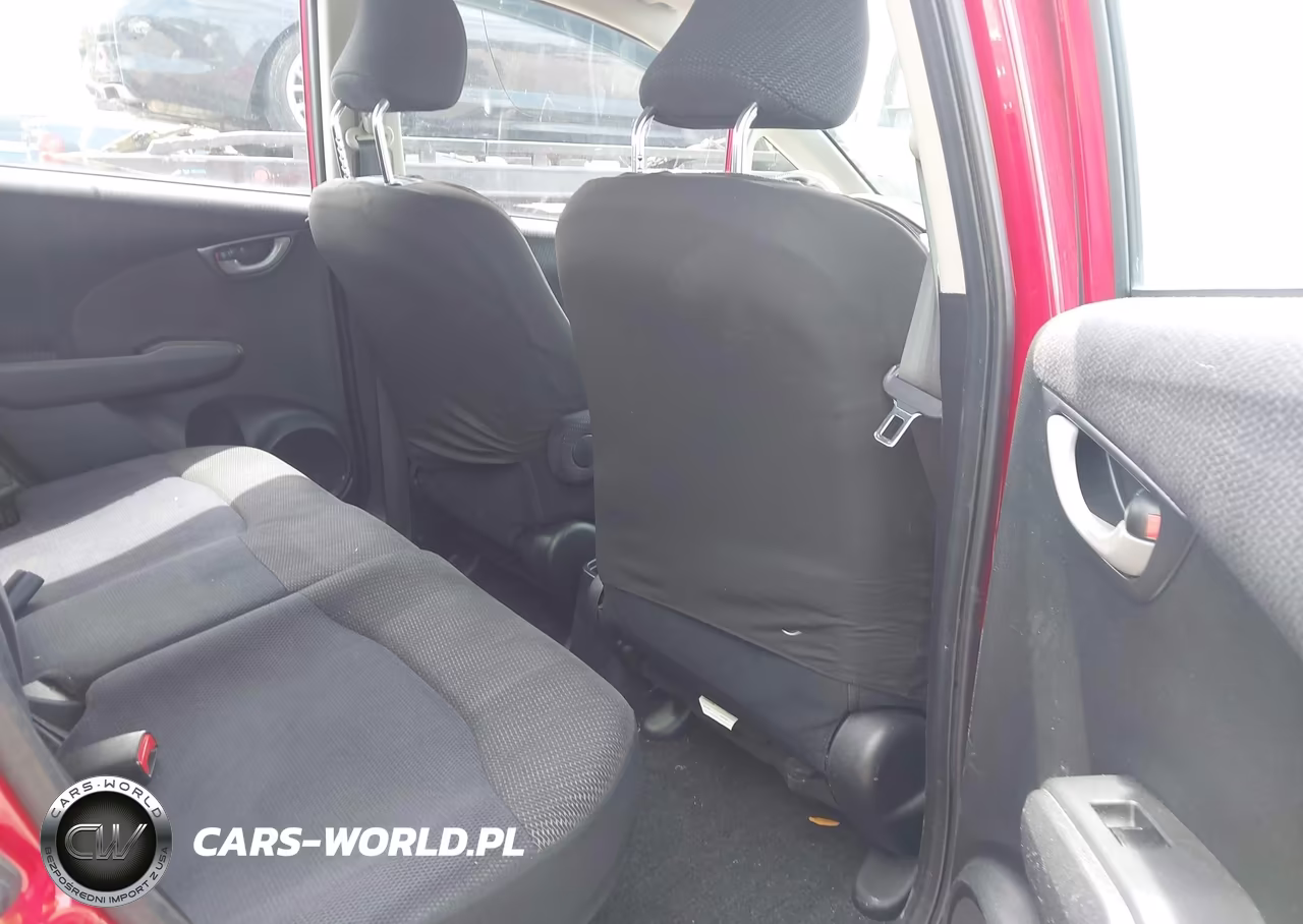 2012 Honda Fit Sport VIN:JHMGE8G52CC022597 - 8