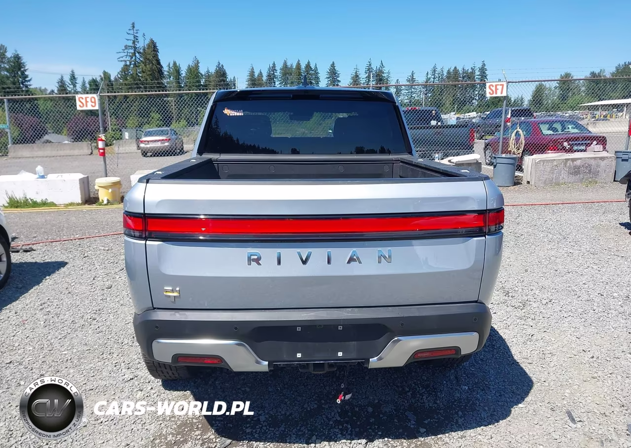 2023 Rivian R1T Adventure Quad Motor Large Pack VIN:7FCTGAAA7PN019478 - 17