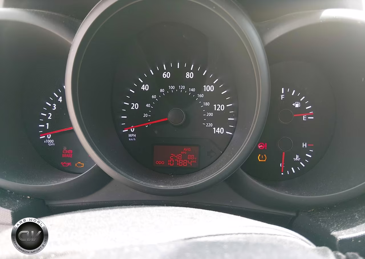 2013 Kia Soul VIN:KNDJT2A56D7755426 - 7
