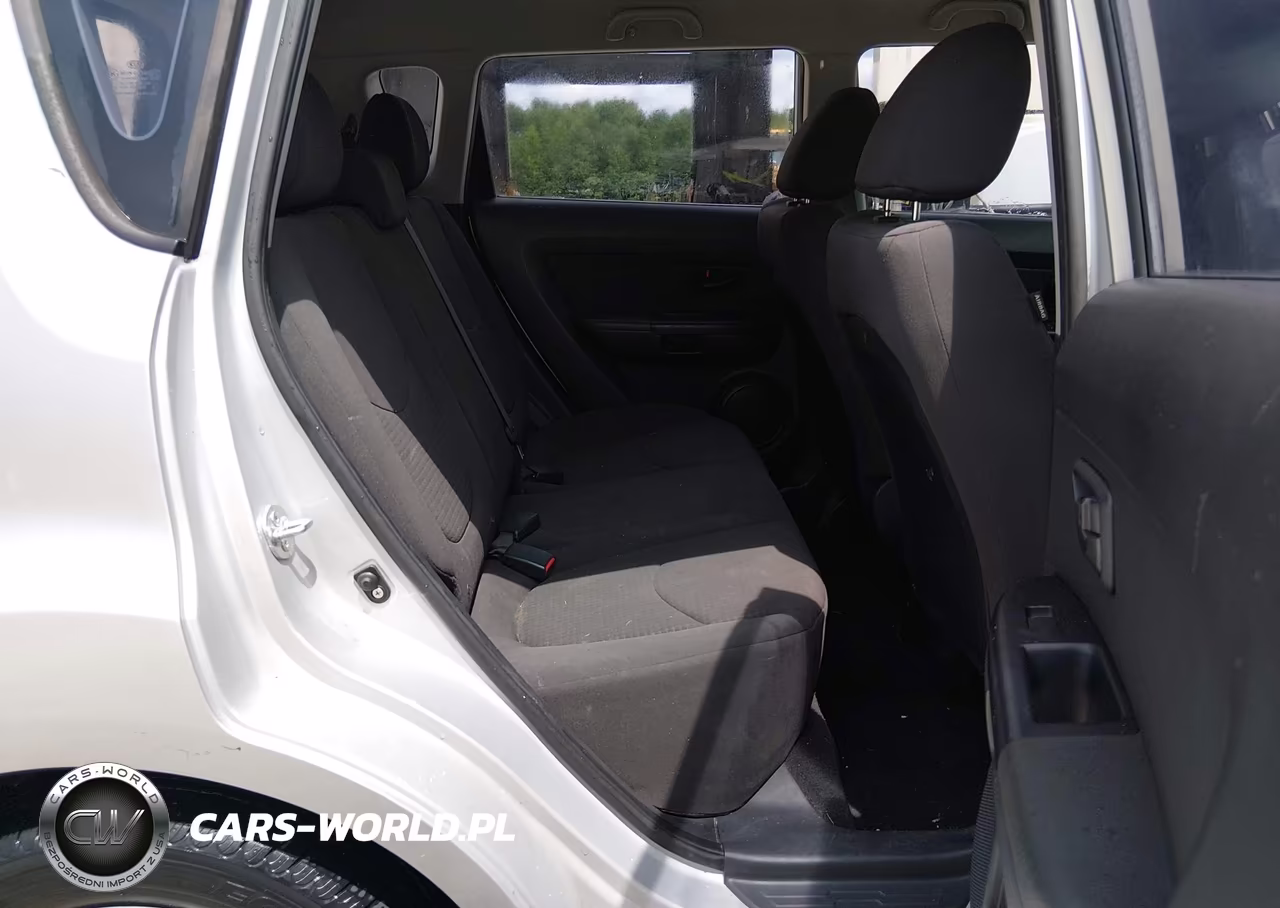 2013 Kia Soul VIN:KNDJT2A56D7755426 - 8