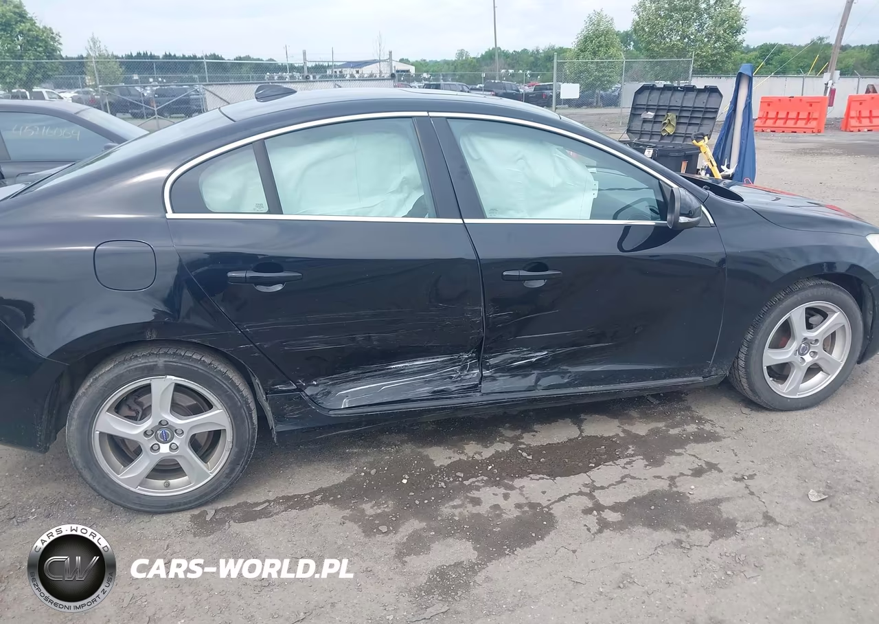 2012 Volvo S60 T5 VIN:YV1622FS2C2037160 - 6