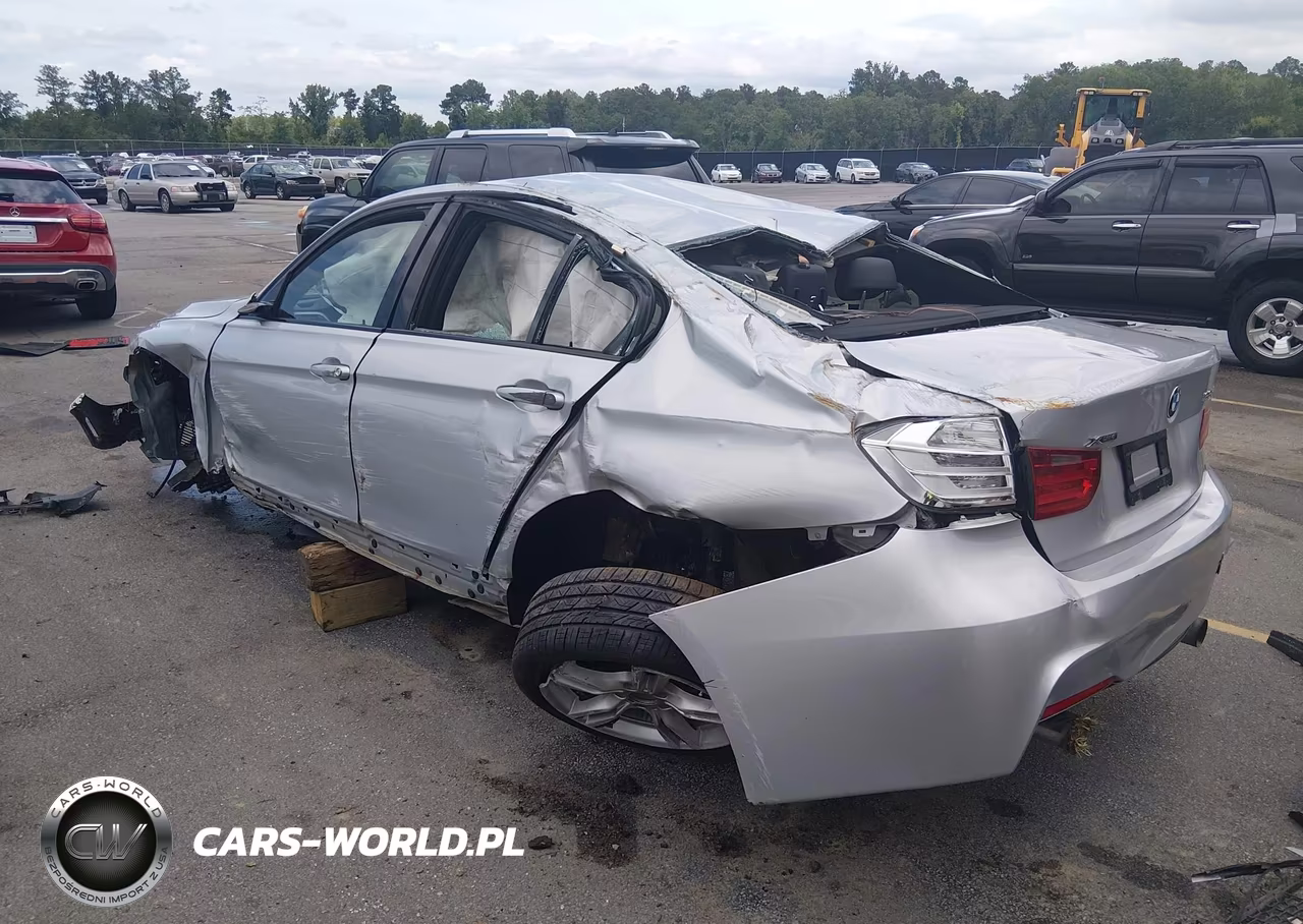 2013 BMW 335I xDrive VIN:WBA3B9C59DF801240 - 3