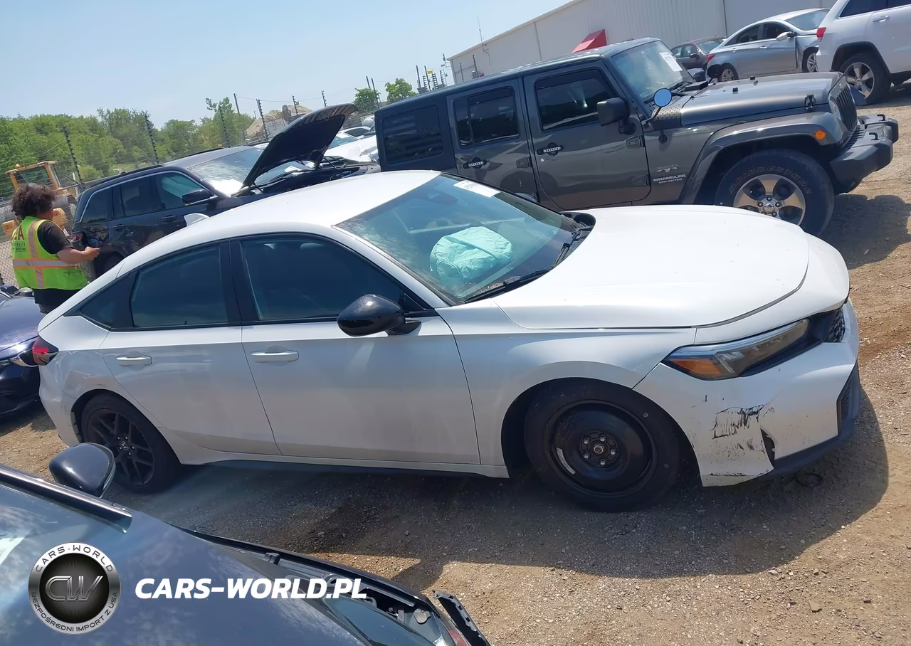 2025 Honda Civic Sedan Sport VIN:19XFL2H87SE002538 - 13