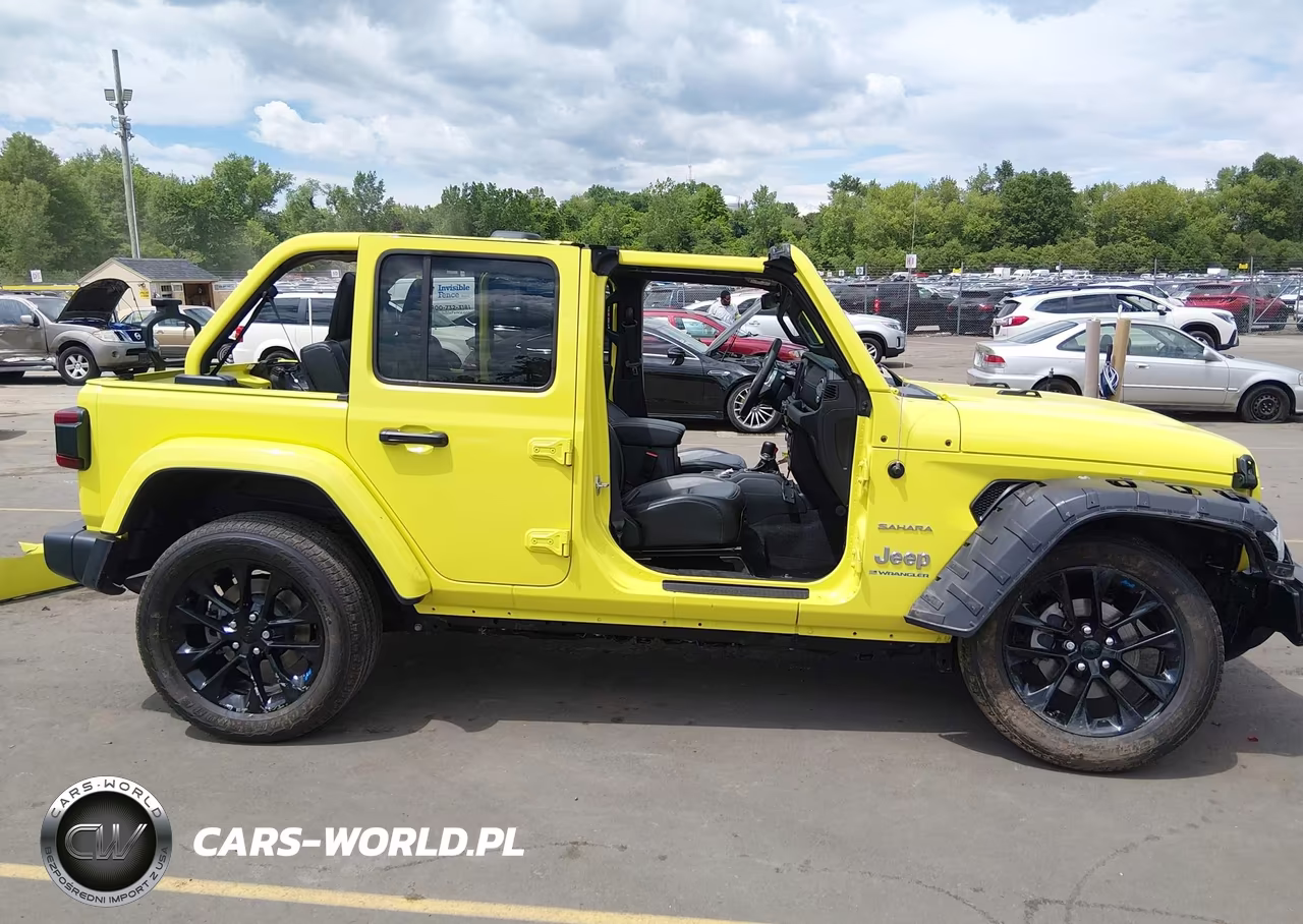 2023 Jeep Wrangler 4Xe Sahara 4X4 VIN:1C4JJXP66PW555658 - 14