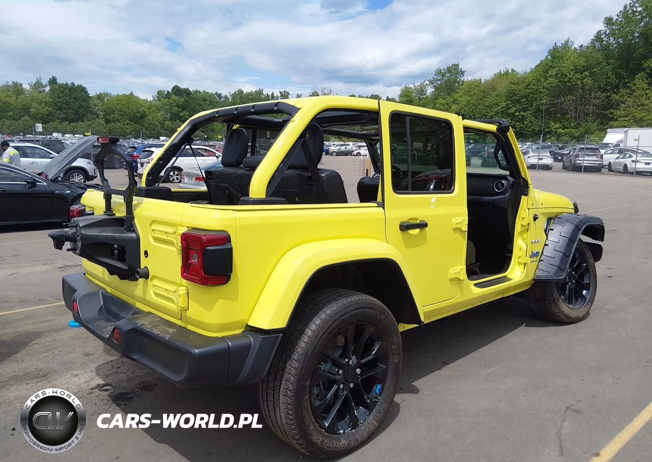 2023 Jeep Wrangler 4Xe Sahara 4X4 VIN:1C4JJXP66PW555658 - 4