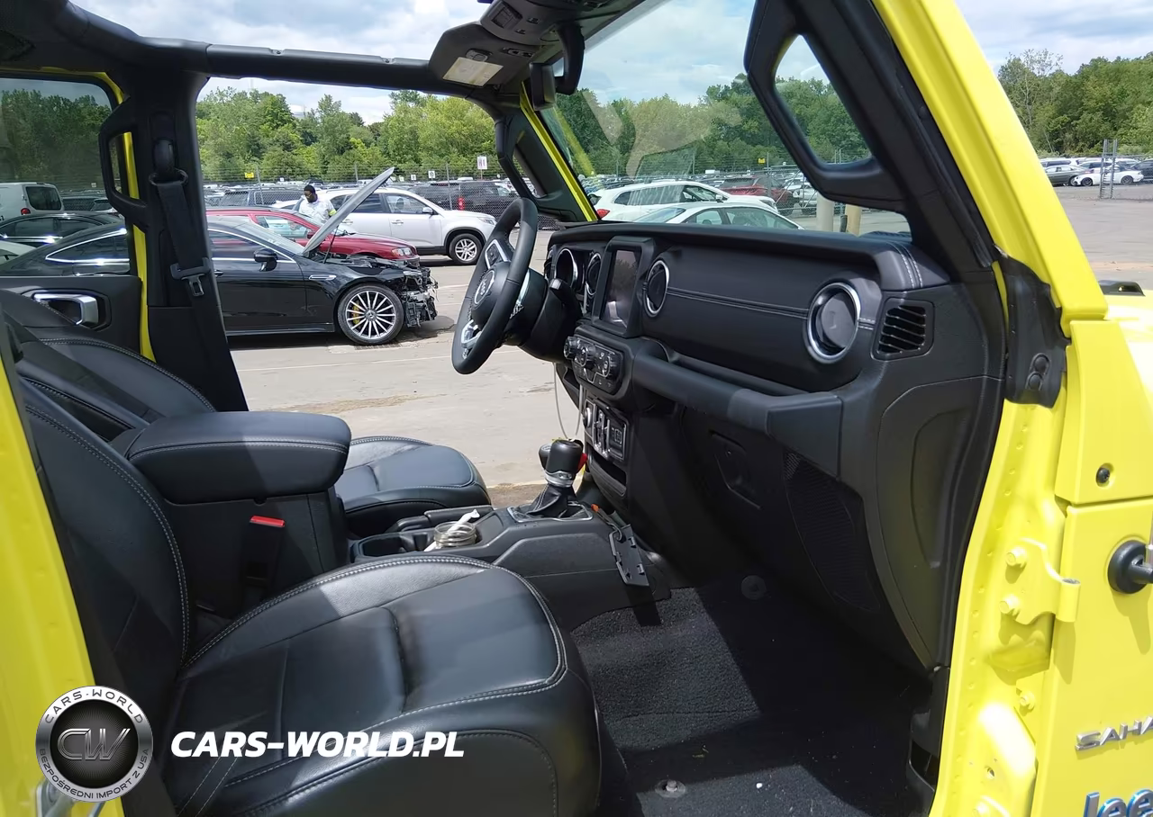 2023 Jeep Wrangler 4Xe Sahara 4X4 VIN:1C4JJXP66PW555658 - 5