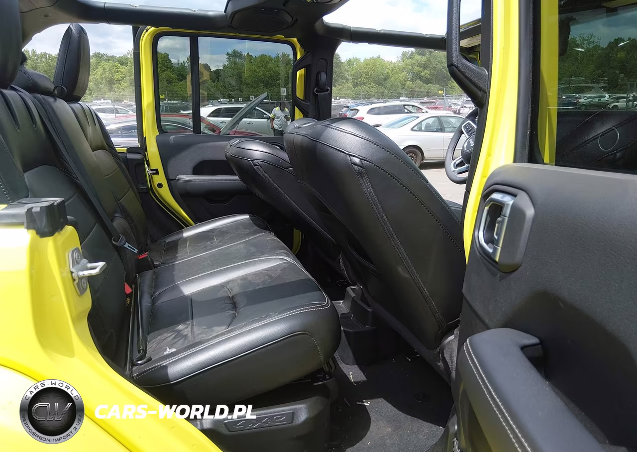 2023 Jeep Wrangler 4Xe Sahara 4X4 VIN:1C4JJXP66PW555658 - 8