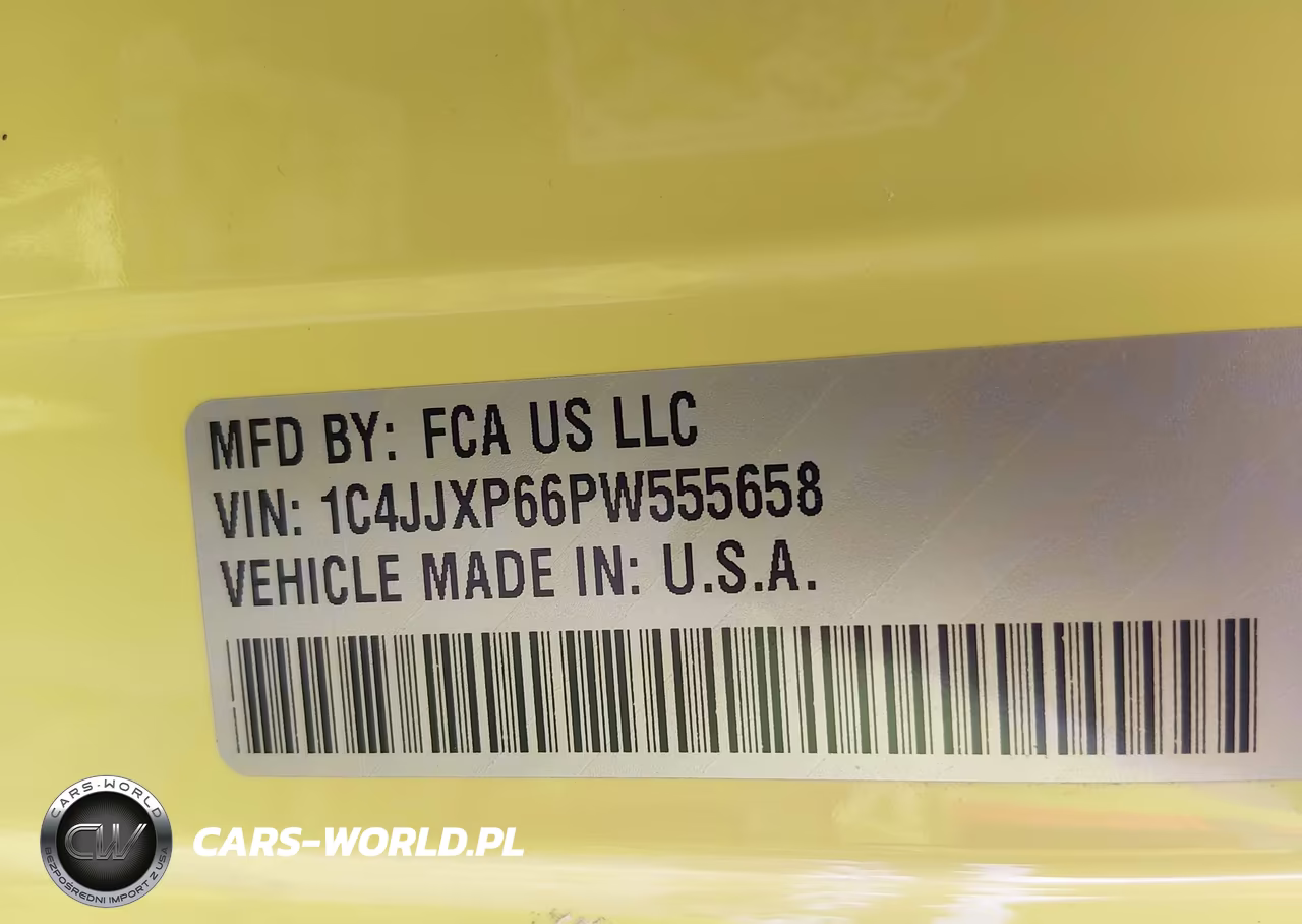 2023 Jeep Wrangler 4Xe Sahara 4X4 VIN:1C4JJXP66PW555658 - 9