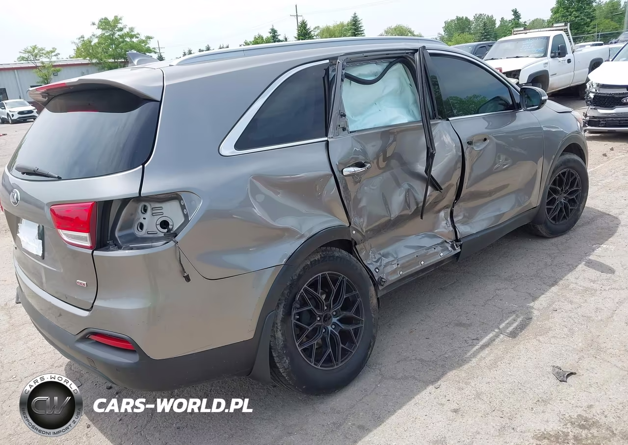 2016 Kia Sorento 2.4L Lx VIN:5XYPG4A35GG089370 - 4