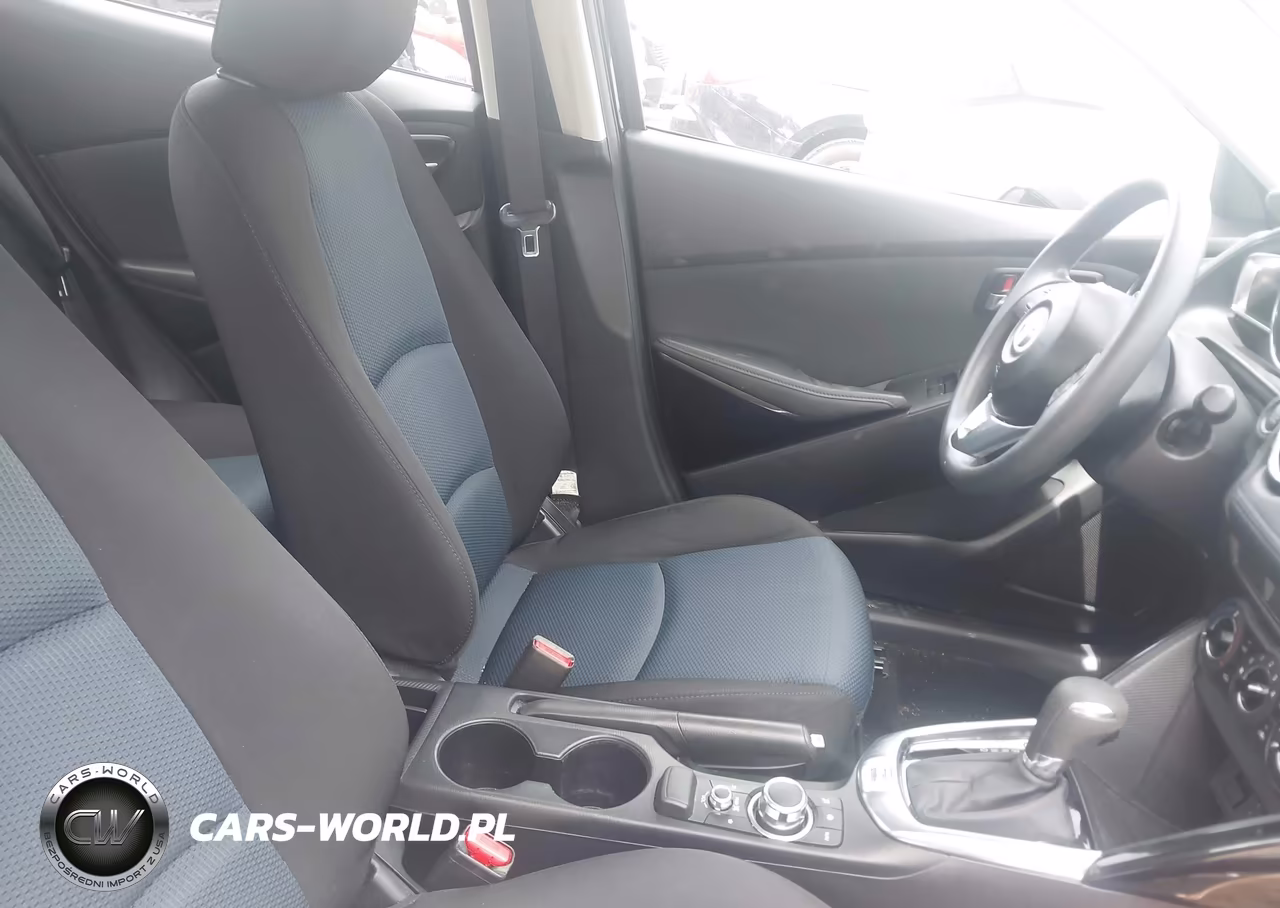 2018 Toyota Yaris Ia VIN:3MYDLBYV9JY302335 - 5