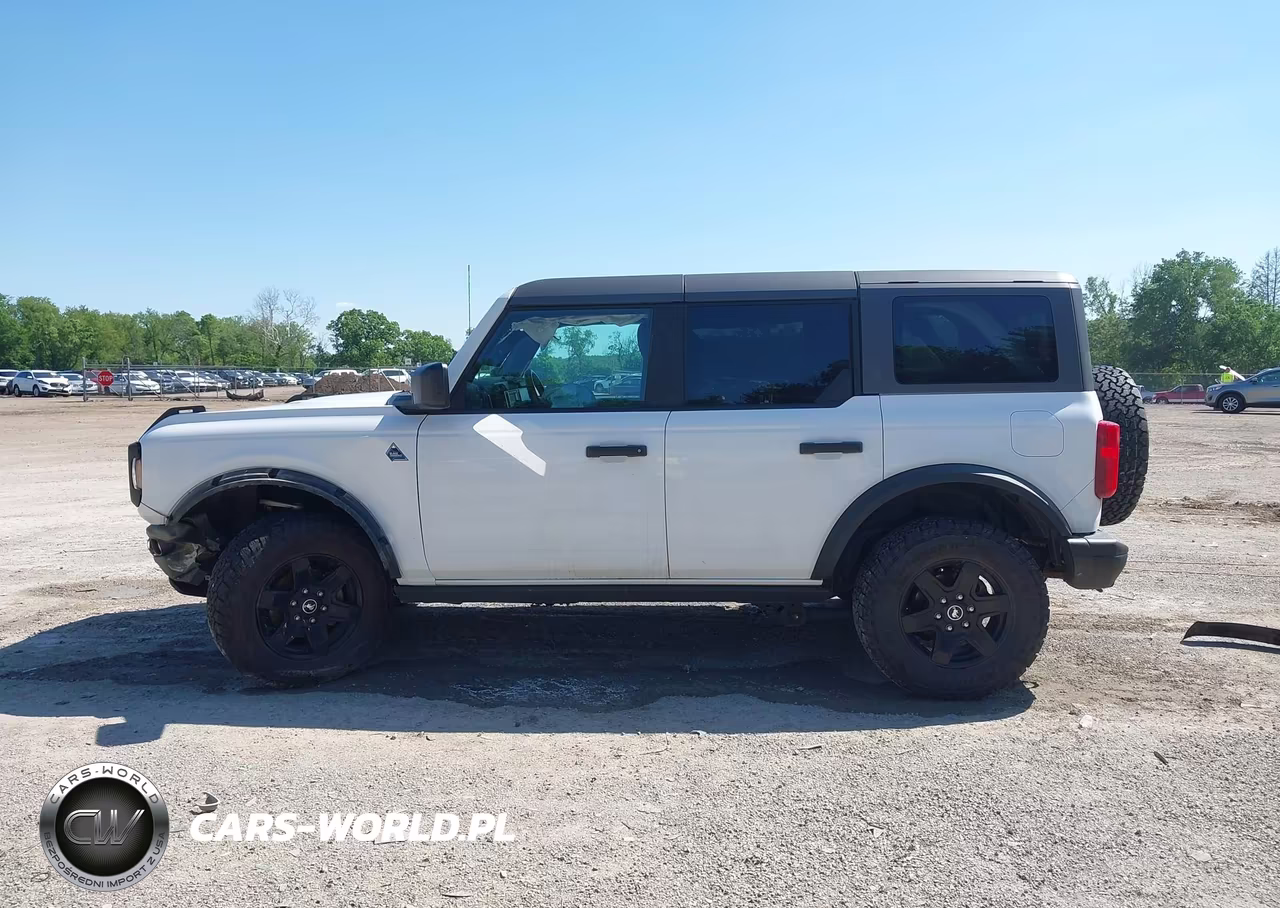 2023 Ford Bronco Black Diamond VIN:1FMEE5DH8PLB07029 - 15
