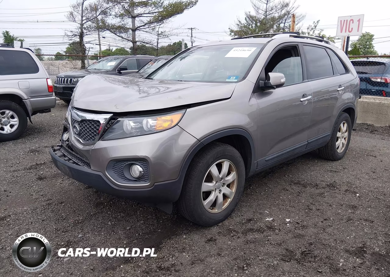 2012 Kia Sorento Lx VIN:5XYKT3A64CG268827 - 2