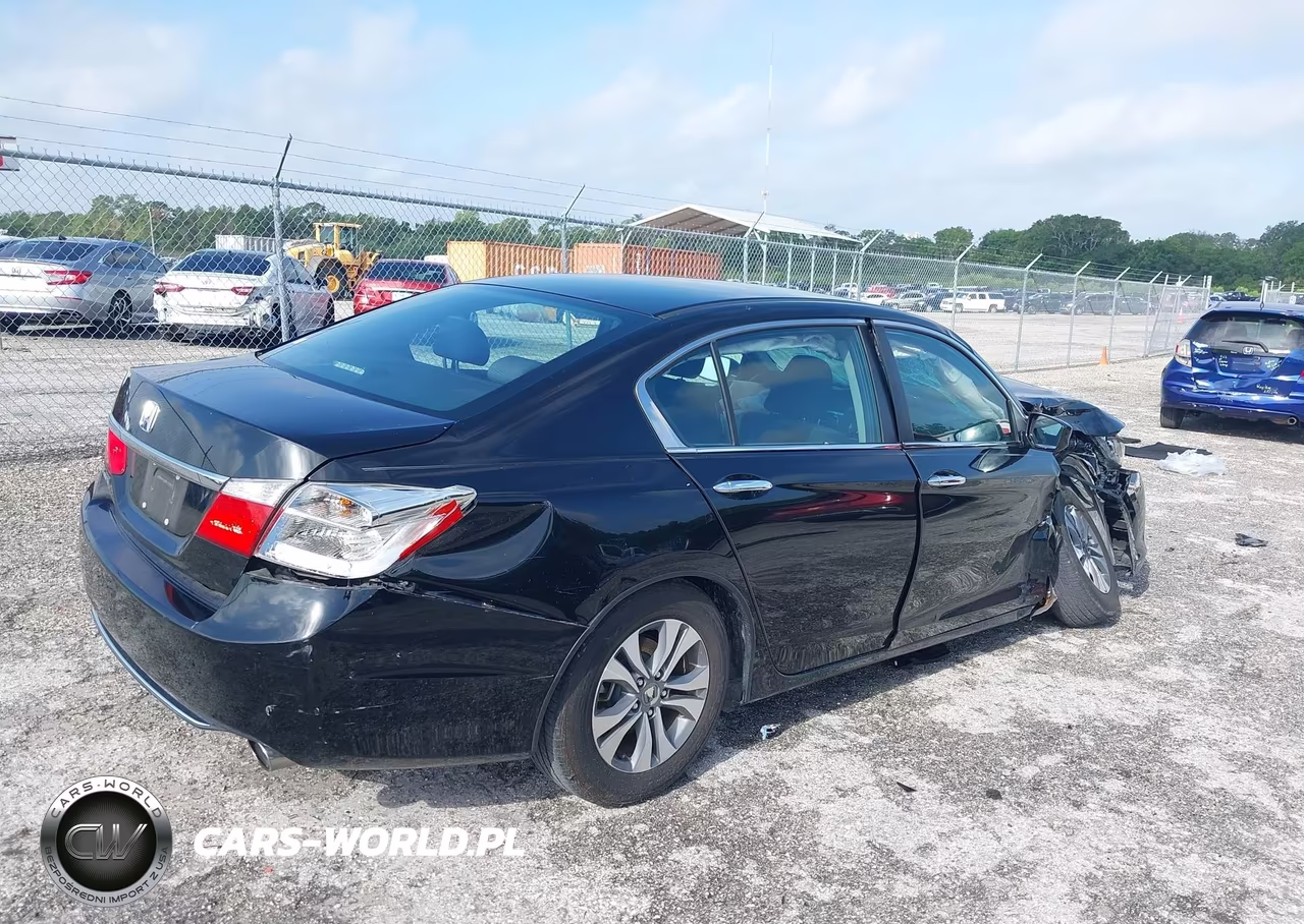 2015 Honda Accord Lx VIN:1HGCR2F31FA228075 - 4