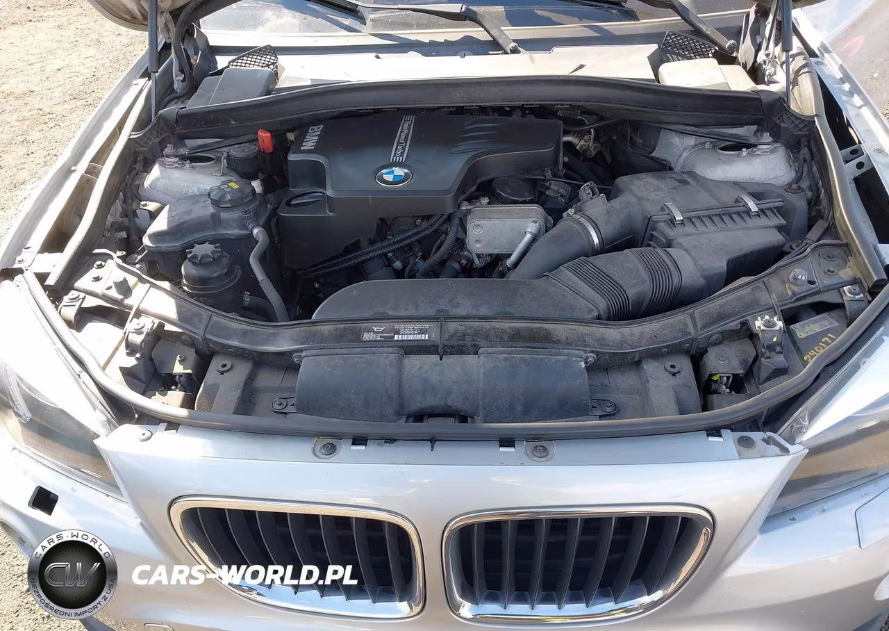 2015 BMW X1 xDrive28I VIN:WBAVL1C55FVY29147 - 10