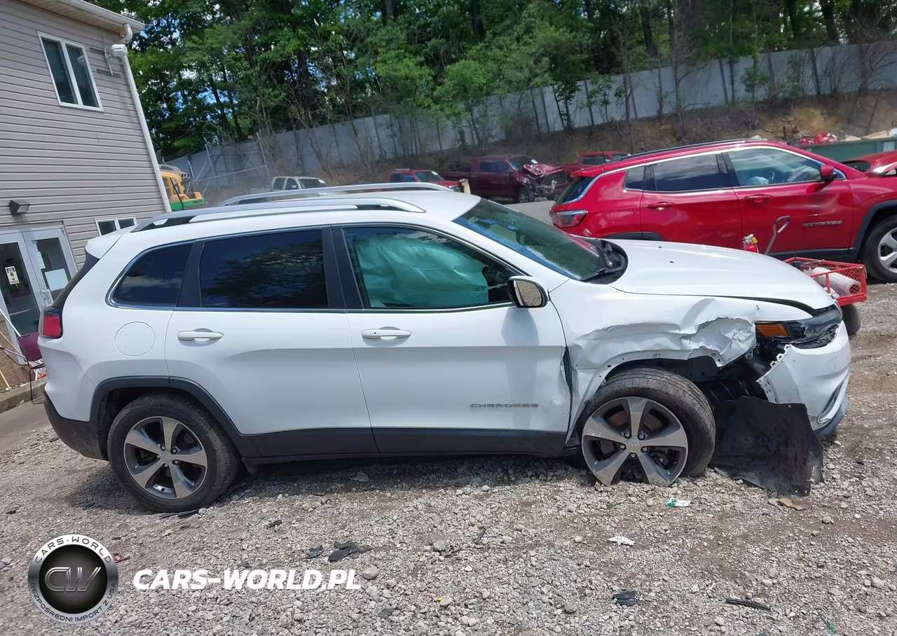 2019 Jeep Cherokee Limited 4X4 VIN:1C4PJMDX5KD139756 - 13