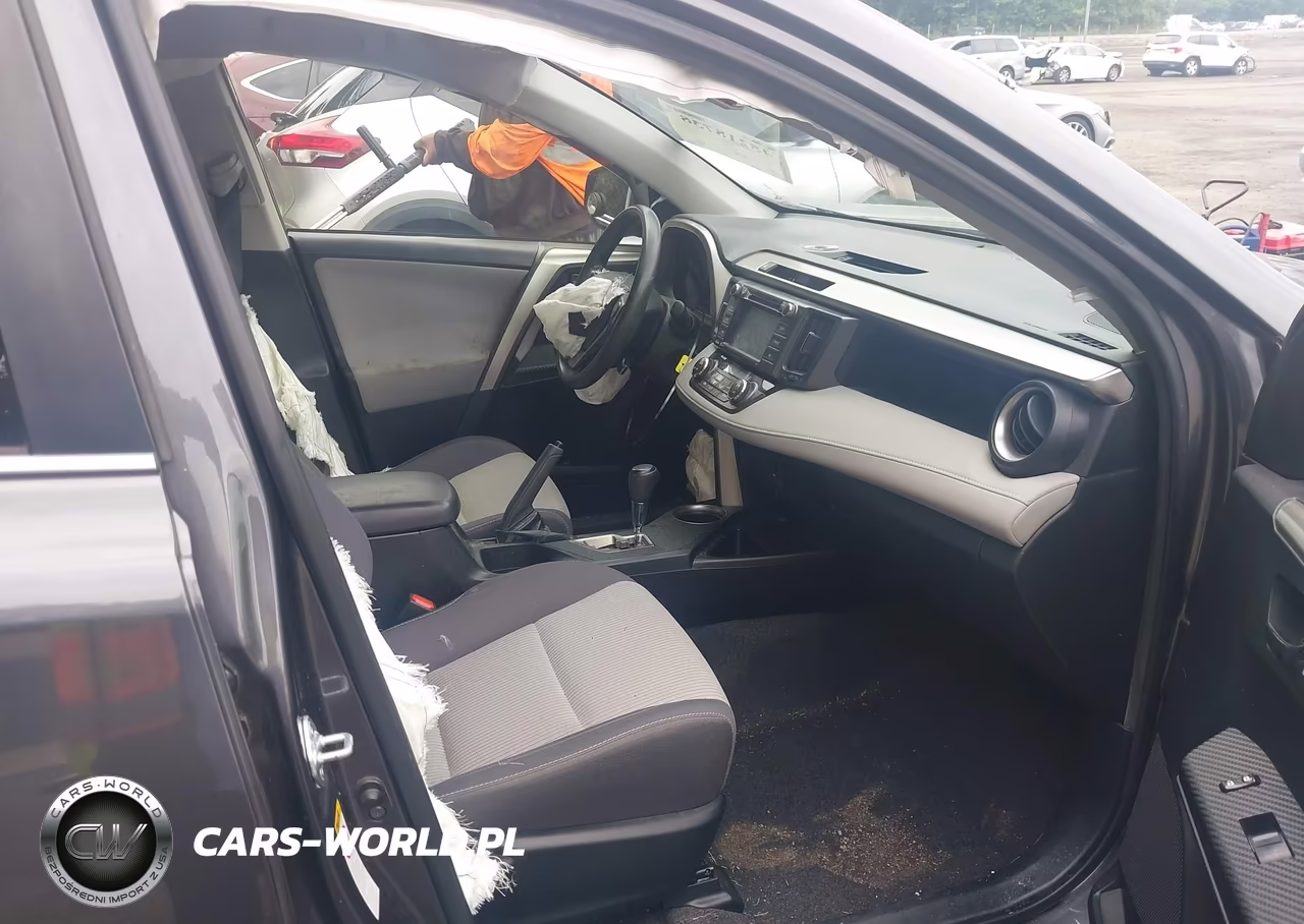 2015 Toyota Rav4 Xle VIN:JTMRFREV8FJ025357 - 5