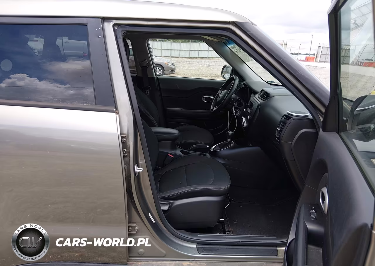 2014 Kia Soul VIN:KNDJN2A2XE7084215 - 5