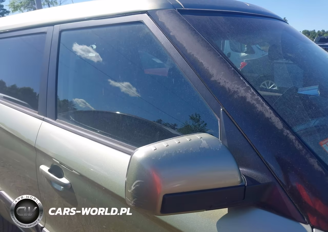 2011 Kia Soul + VIN:KNDJT2A26B7225895 - 15