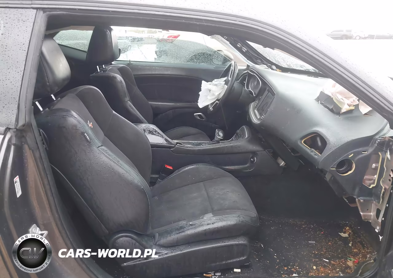 2015 Dodge Challenger R-T Plus VIN:2C3CDZBT8FH913384 - 5