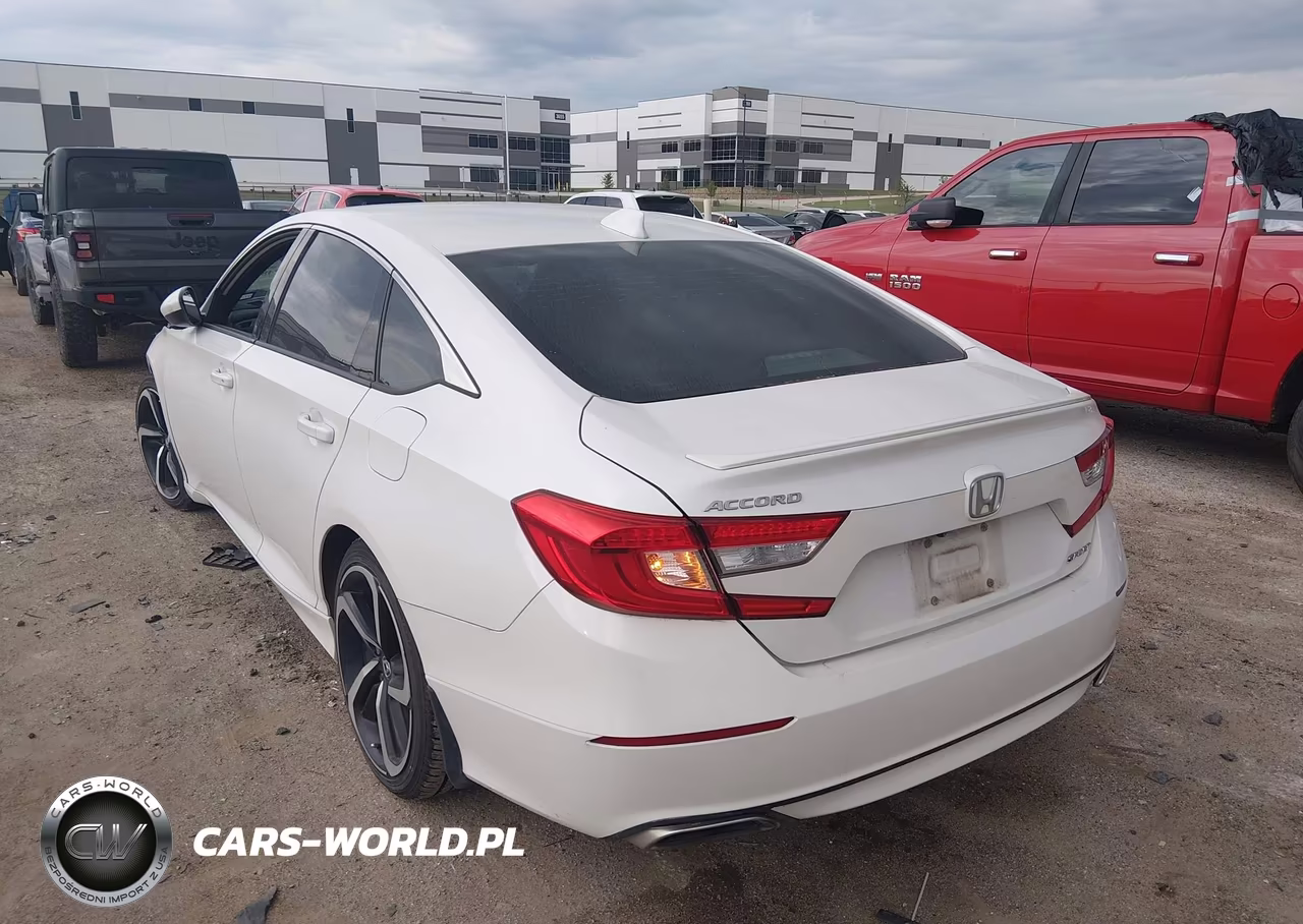2018 Honda Accord Sport VIN:1HGCV1F38JA175373 - 3