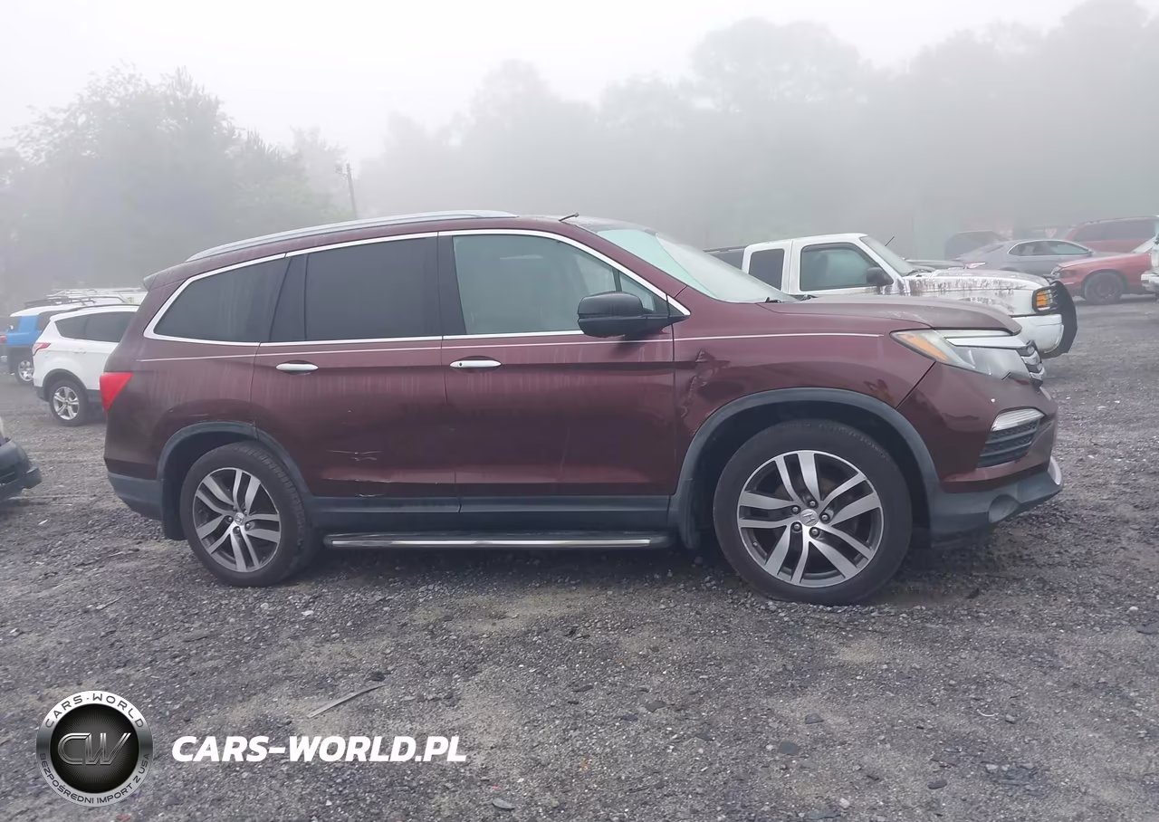 2016 Honda Pilot Touring VIN:5FNYF6H92GB005574 - 13