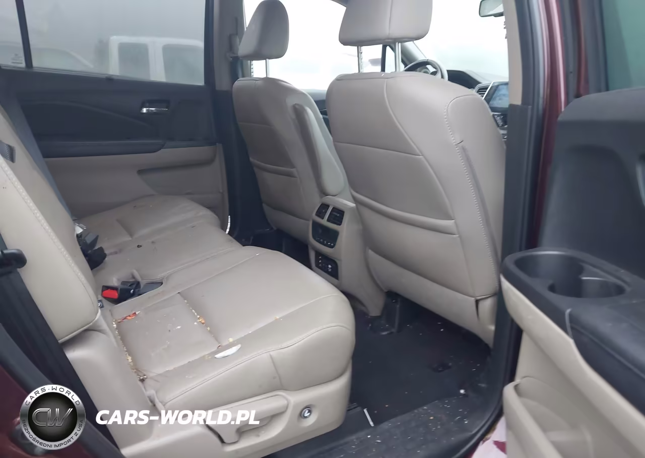 2016 Honda Pilot Touring VIN:5FNYF6H92GB005574 - 8