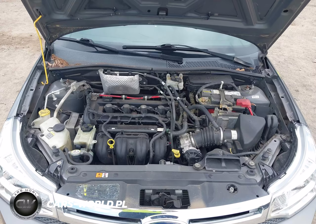 2010 Ford Focus Se VIN:1FAHP3FN5AW210262 - 10