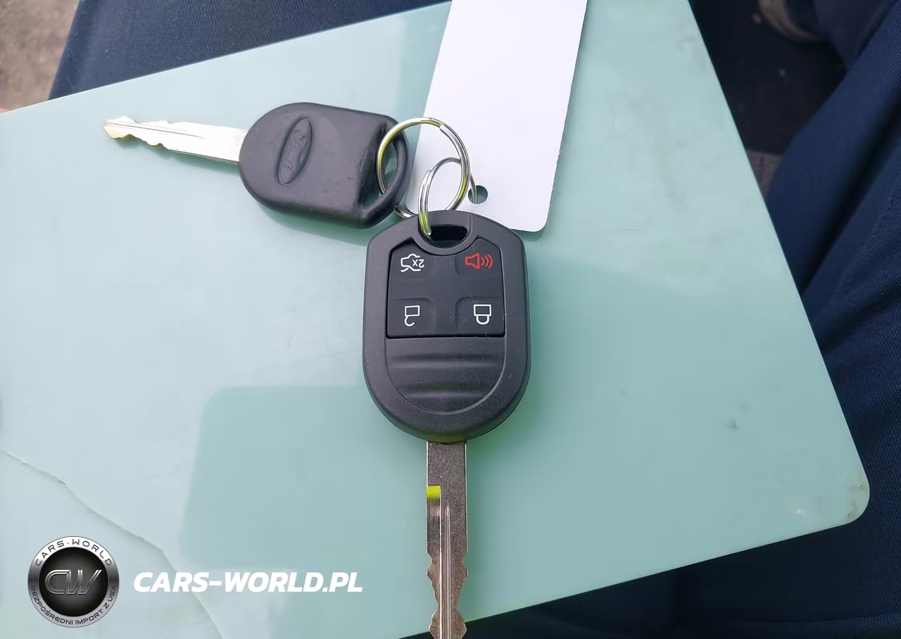 2010 Ford Focus Se VIN:1FAHP3FN5AW210262 - 11