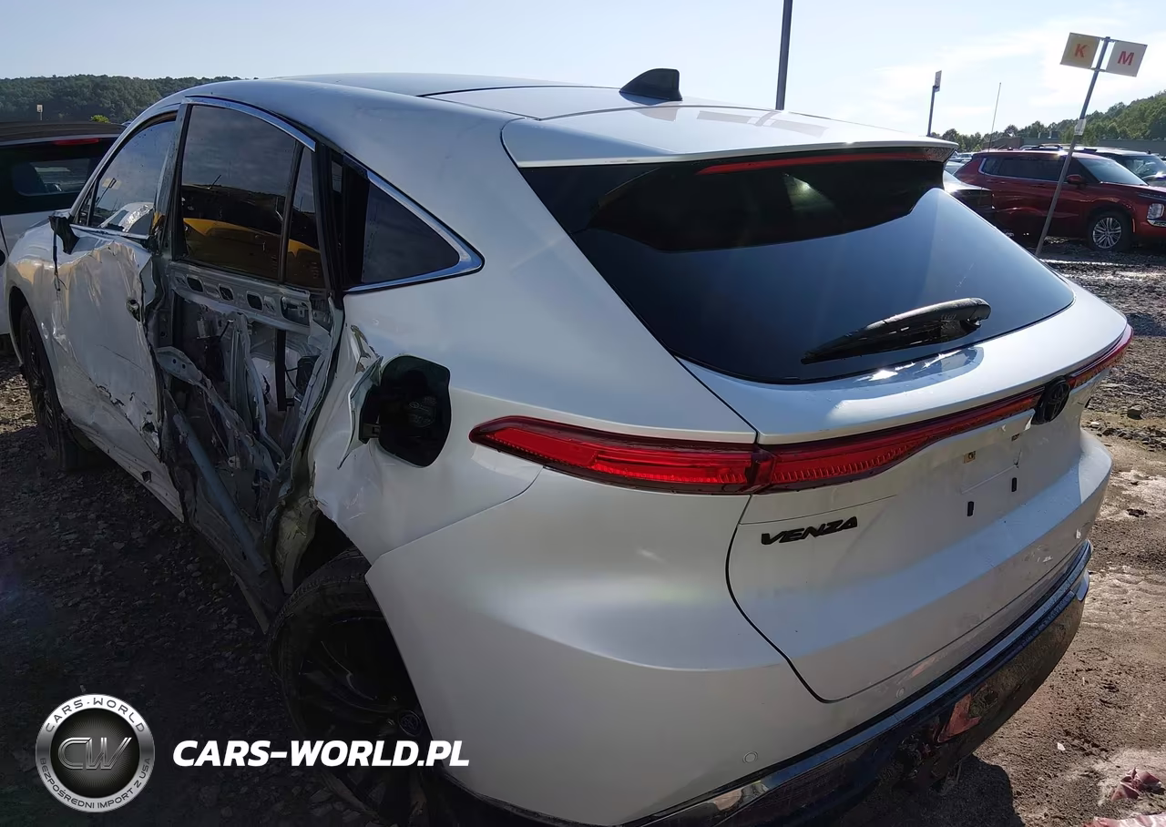 2023 Toyota Venza Nightshade Edition VIN:JTEAAAAH8PJ122360 - 3