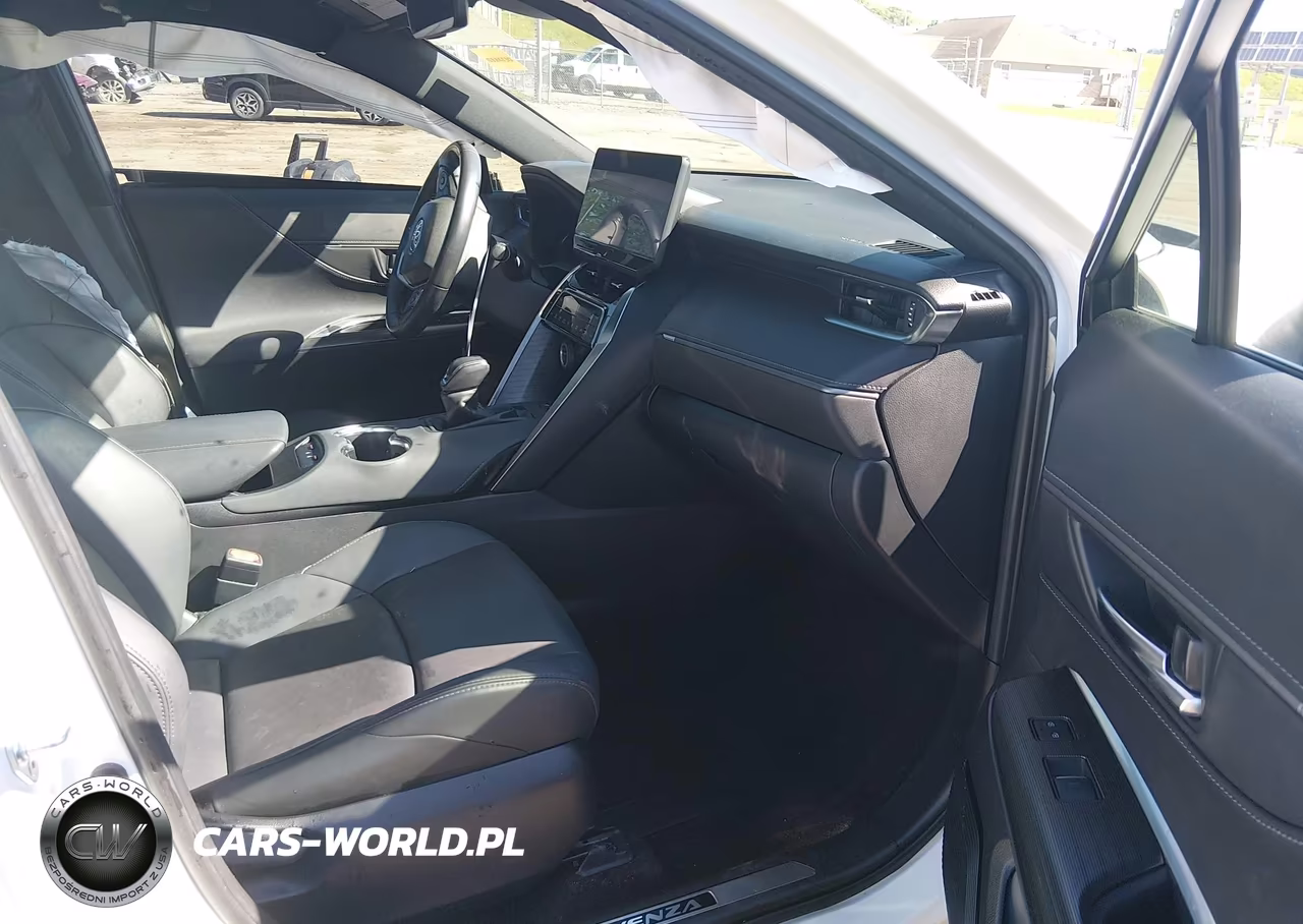 2023 Toyota Venza Nightshade Edition VIN:JTEAAAAH8PJ122360 - 5