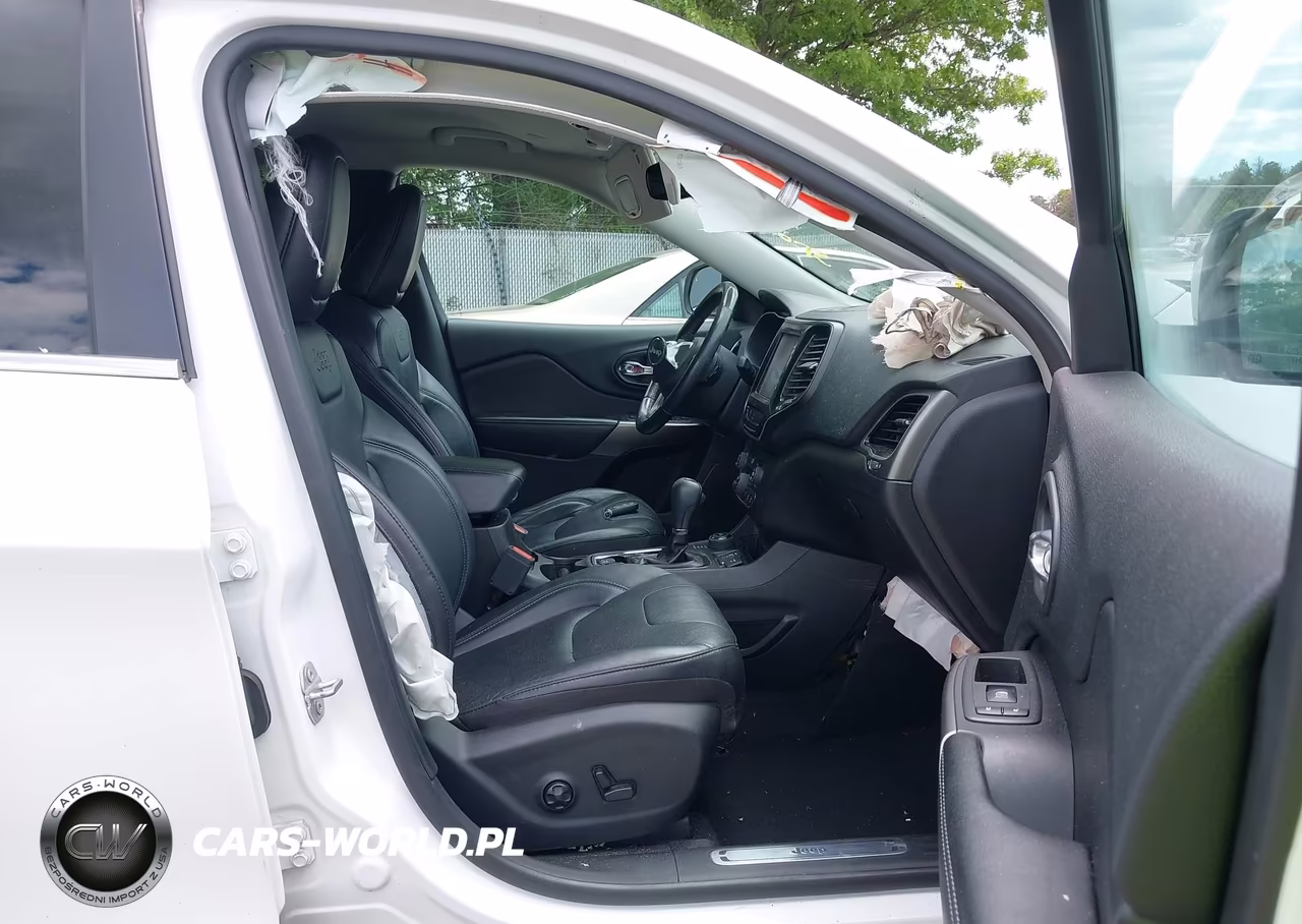 2020 Jeep Cherokee Limited 4X4 VIN:1C4PJMDX3LD559761 - 5