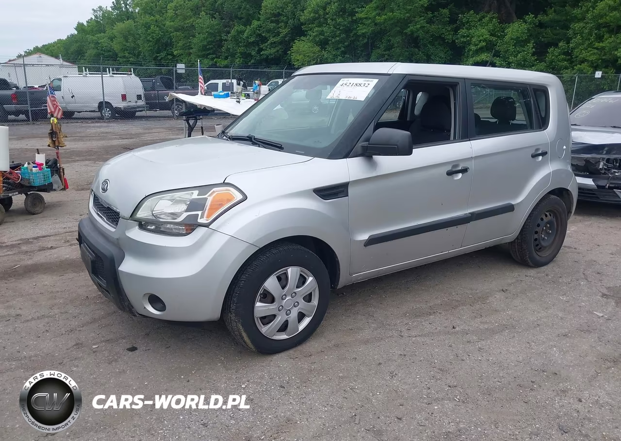 2011 Kia Soul VIN:KNDJT2A10B7262707 - 2