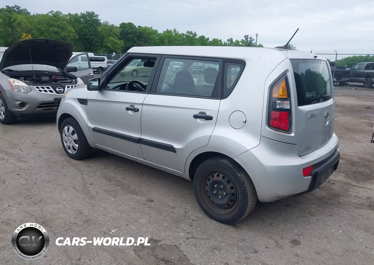 2011 Kia Soul VIN:KNDJT2A10B7262707 - 3