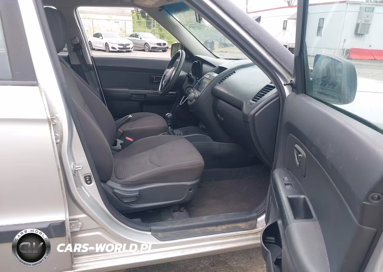 2011 Kia Soul VIN:KNDJT2A10B7262707 - 5